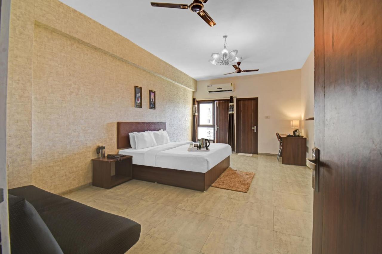 Townhouse Classio Suites Shirdi Eksteriør bilde